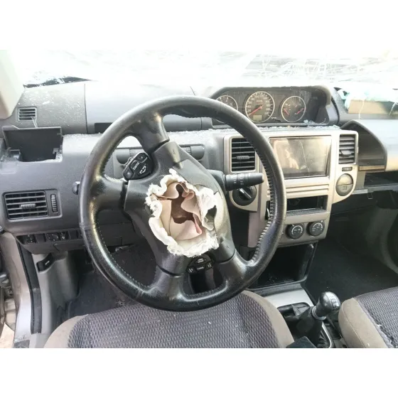 Nissan X-TRAIL I (T30) 2001