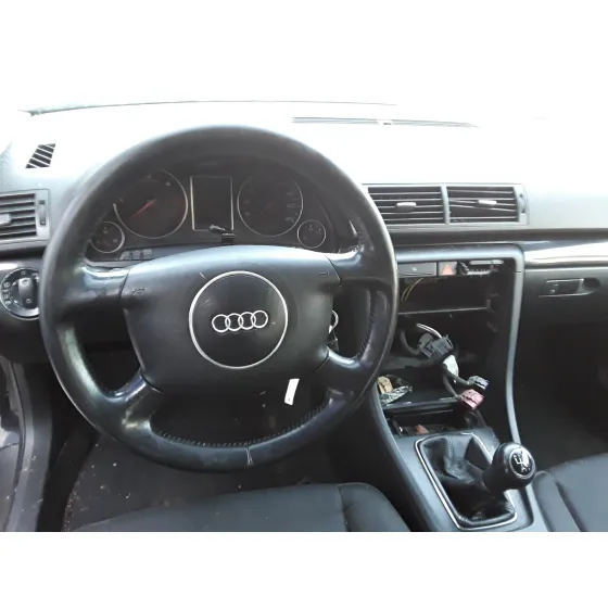 AUDI A4 AVANT (8E) '2005 * NEGRO
