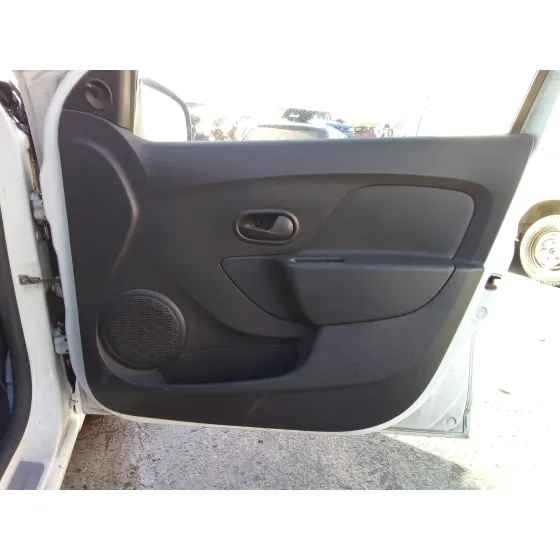 DACIA SANDERO '2014 1.2 16V CAT BLANCO