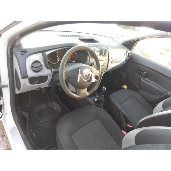 DACIA SANDERO '2014 1.2 16V CAT BLANCO