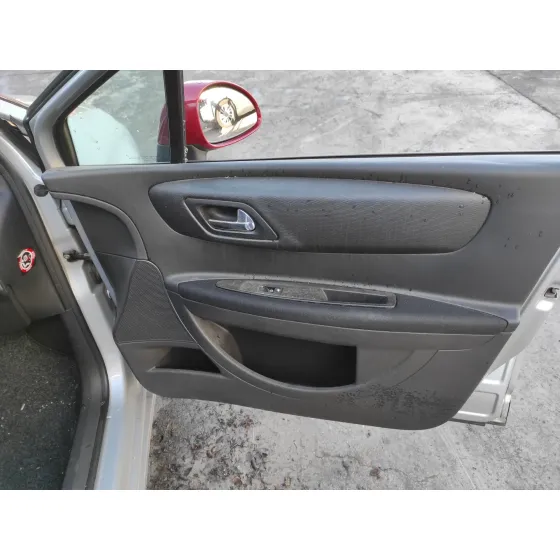 CITROEN C4 BERLINA '2005 1.6 16V CAT (NFU / TU5JP4) PLATA