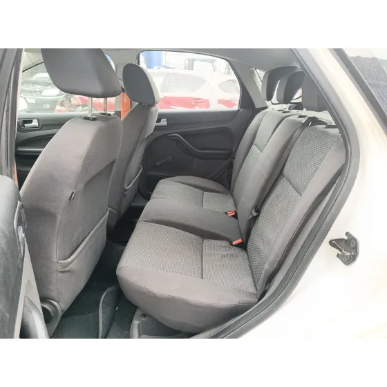 Ford FOCUS II (DA_, HCP, DP) 2004