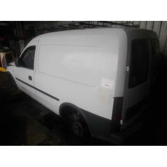 OPEL COMBO (CORSA C) '2006 1.3 16V CDTI CAT (Z 13 DT / LN9) BLANCO