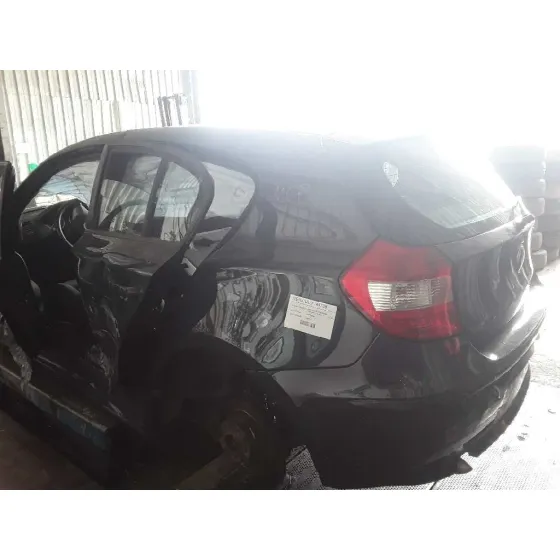 BMW SERIE 1 BERLINA (E81/E87) '2005 2.0 16V DIESEL NEGRO