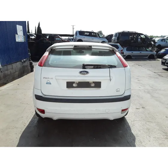 FORD FOCUS BERLINA (CAP) '2007 * BLANCO