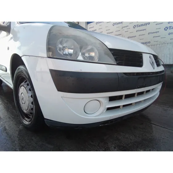 RENAULT CLIO II FASE II (B/CB0) '2005 1.5 DCI DIESEL BLANCO