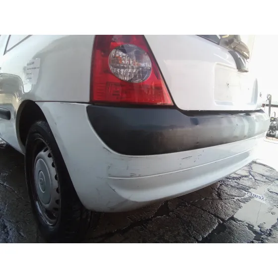RENAULT CLIO II FASE II (B/CB0) '2005 1.5 DCI DIESEL BLANCO