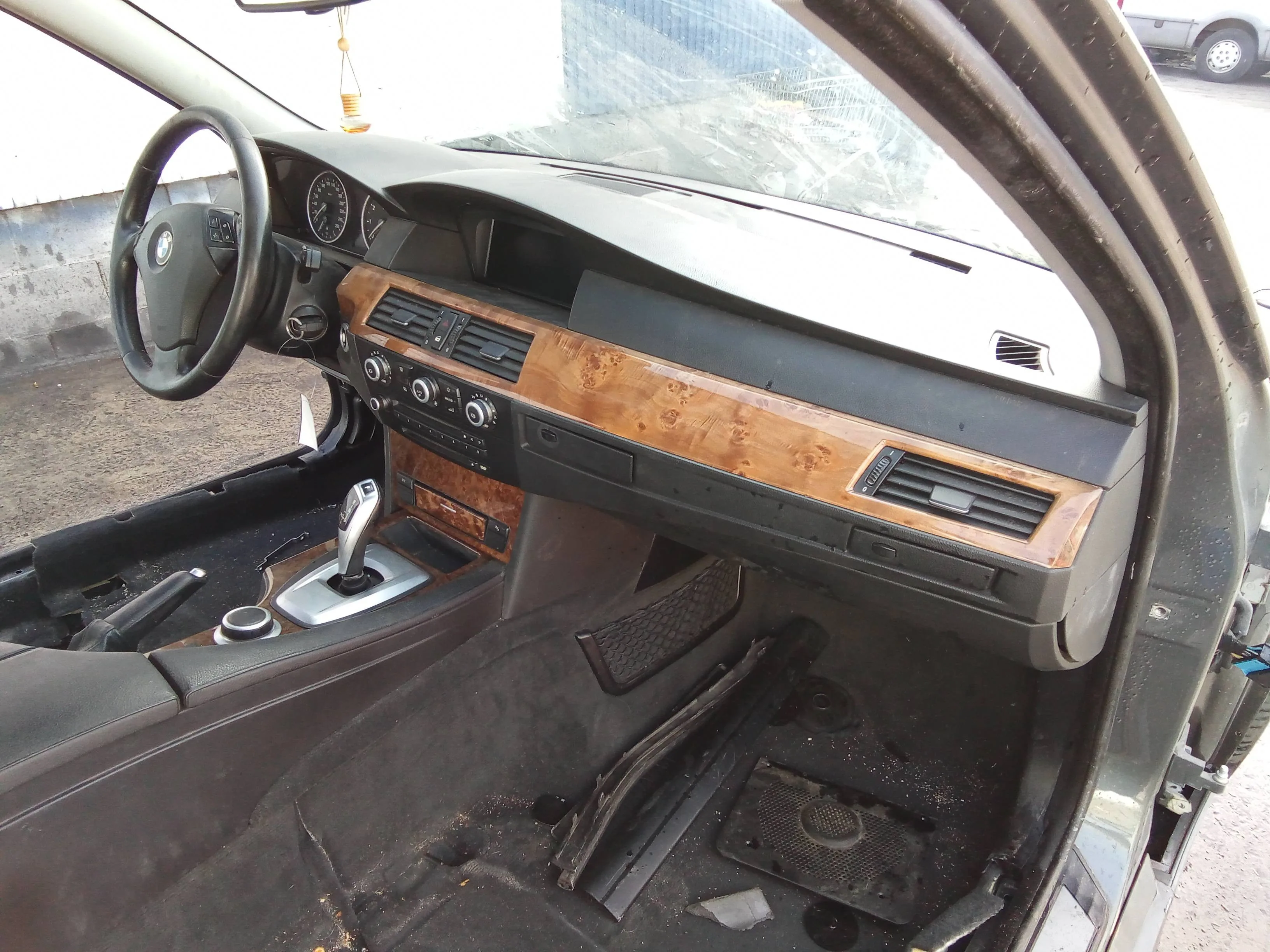 BMW SERIE 5 BERLINA (E60) BMW SERIE 5 BERLINA (E60) '2007 3.0 24V NEGRO 2003