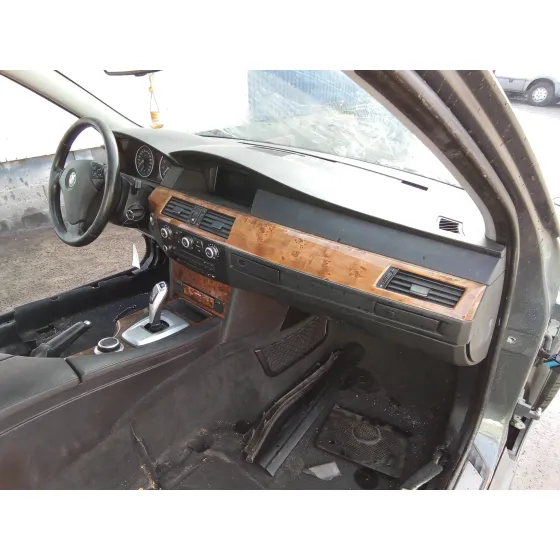 BMW SERIE 5 BERLINA (E60) '2007 3.0 24V NEGRO