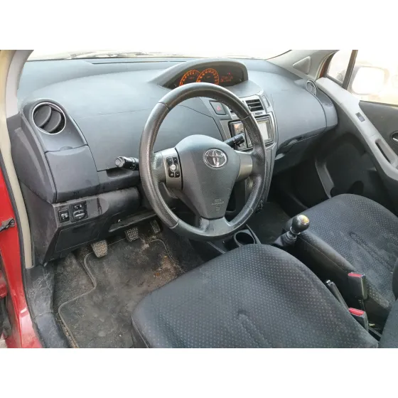 Toyota YARIS (_P9_) 2008