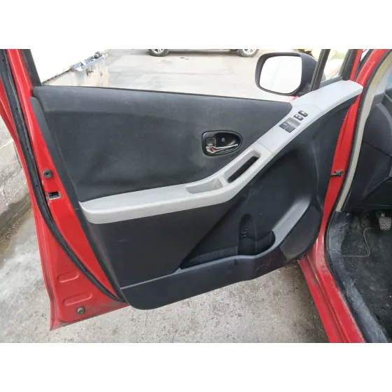Toyota YARIS (_P9_) 2008