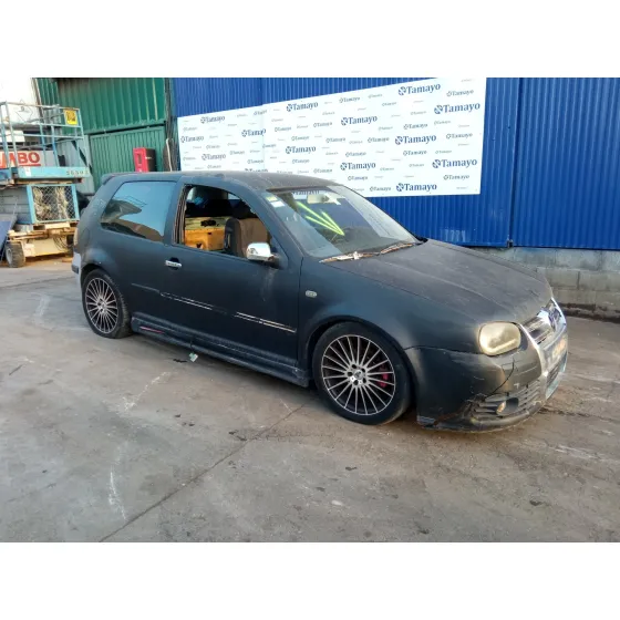 VOLKSWAGEN GOLF IV BERLINA (1J1) '2001 1.9 TDI NEGRO