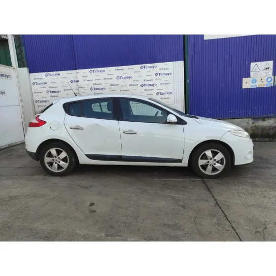 RENAULT MEGANE III BERLINA 5 P '2008 * BLANCO