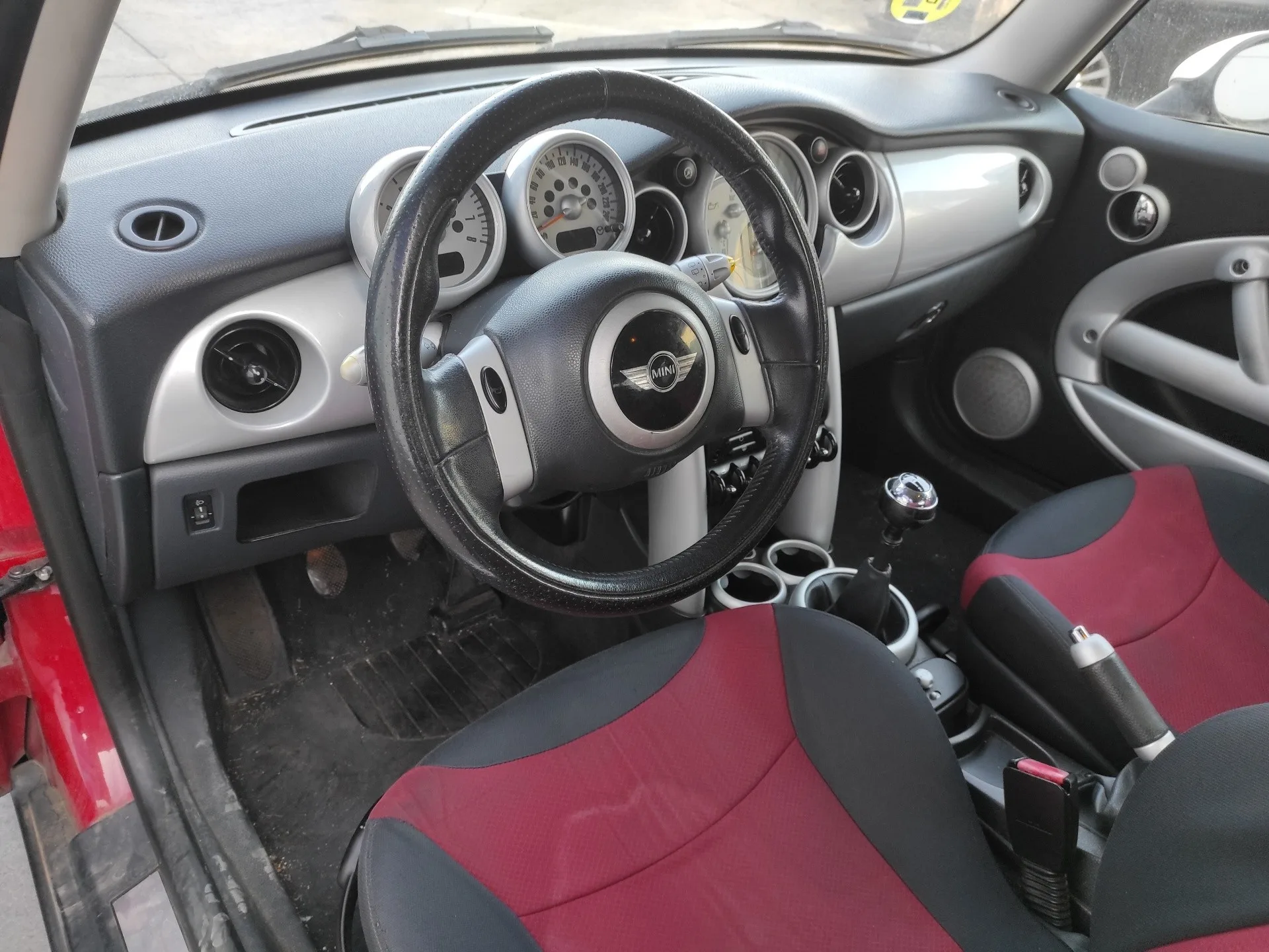 BMW MINI (R50,R53) '2005 1.6 16V CAT ROJO