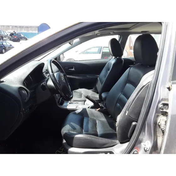MAZDA 6 MONOVOLUMEN (GY) '2003 * GRIS OSCURO