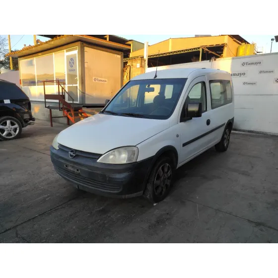 OPEL COMBO (CORSA C) '2007 CORSA C BLANCA