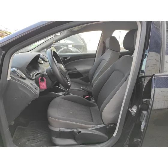 SEAT IBIZA SC (6P5) '2017 * NEGRO