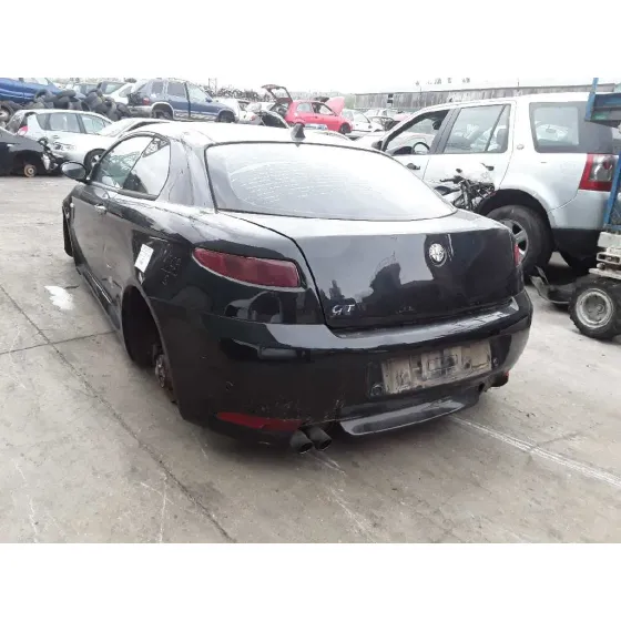 ALFA ROMEO GT (125) '2007 1.9 JTD (M) 16V CAT NEGRO