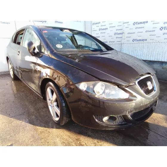 SEAT LEON (1P1) '2007 2.0 TDI NEGRO