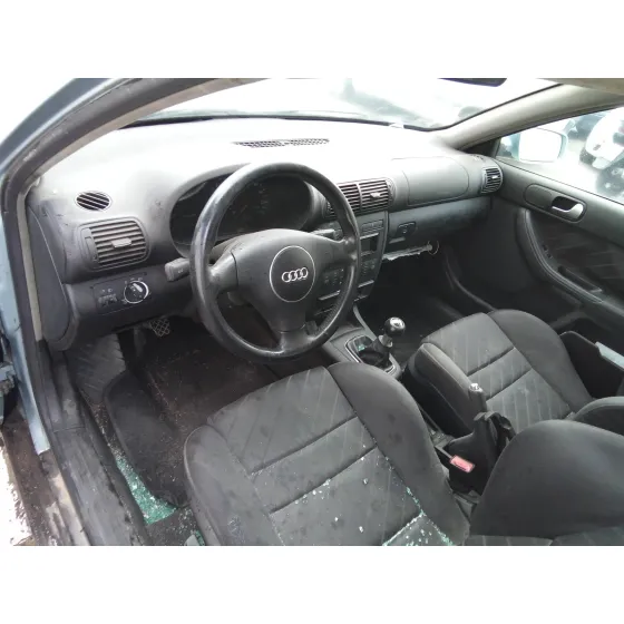 AUDI A3 (8L) '2002 1.9 TDI PLATA