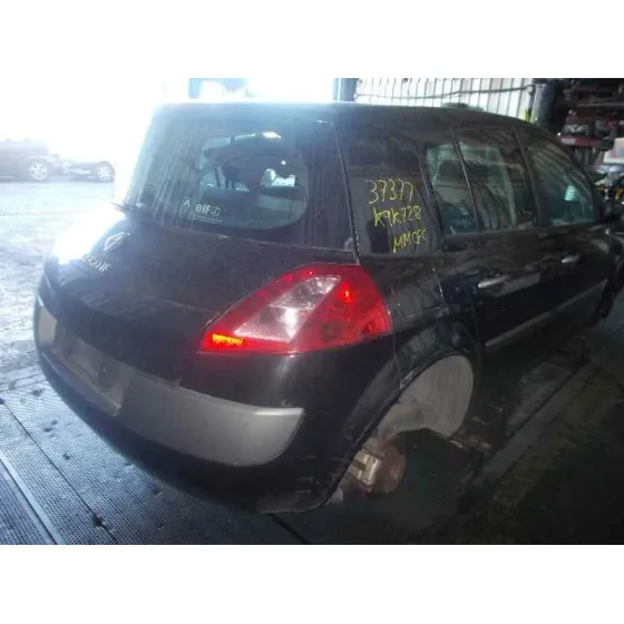 RENAULT MEGANE II BERLINA 5P '2005 1.5 DCI DIESEL NEGRO
