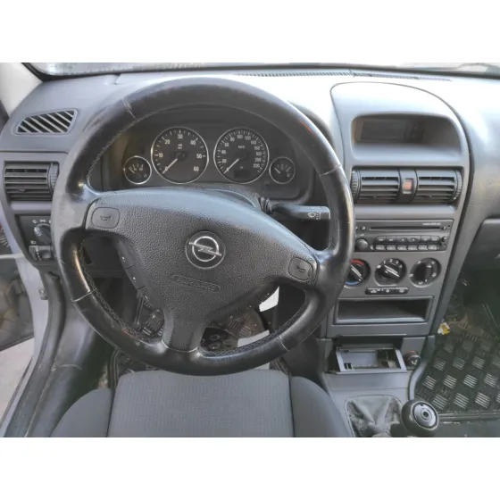 OPEL ASTRA G BERLINA '2004 2.0 DTI PLATA