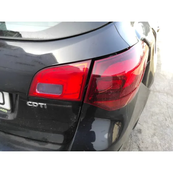 OPEL ASTRA J SPORTS TOURER '2011 1.7 16V CDTI NEGRO