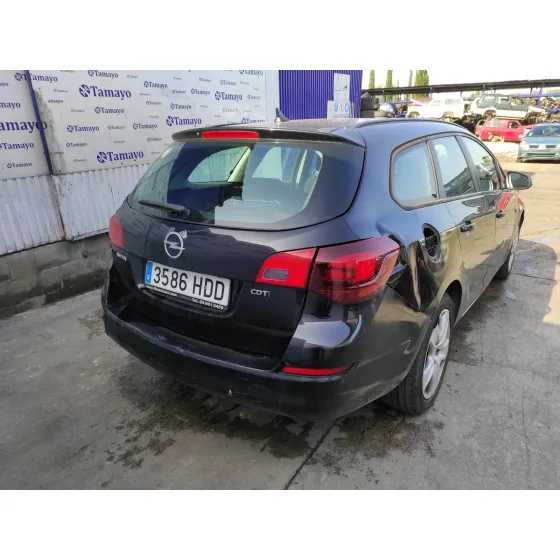 OPEL ASTRA J SPORTS TOURER '2011 1.7 16V CDTI NEGRO