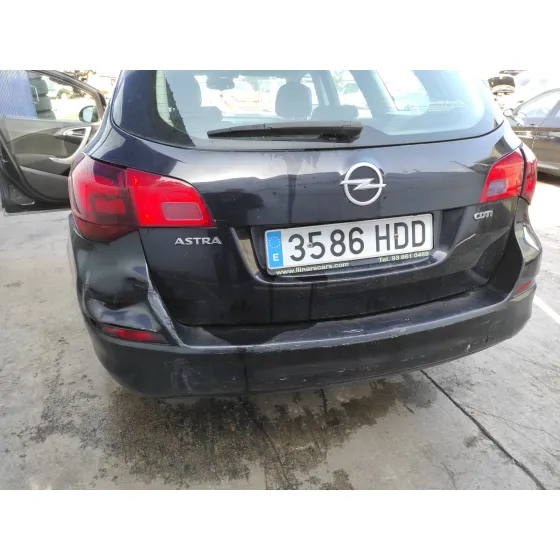 OPEL ASTRA J SPORTS TOURER '2011 1.7 16V CDTI NEGRO
