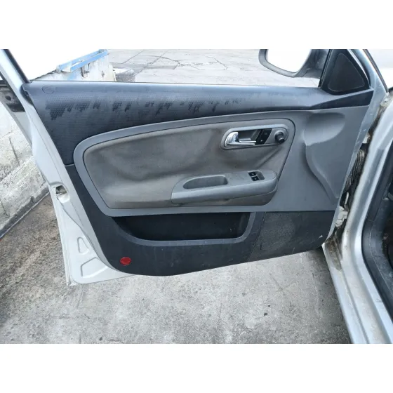 Seat IBIZA III (6L1) 2002