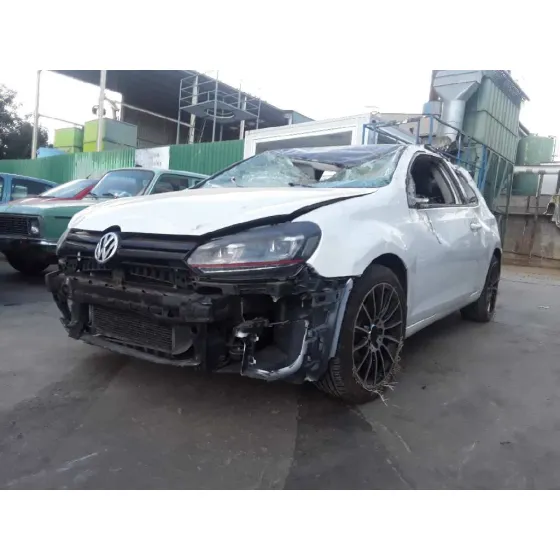 VOLKSWAGEN GOLF VI (5K1) '2018 1.6 TDI DPF BLANCO