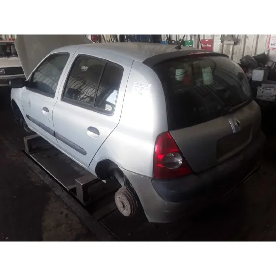 RENAULT CLIO II FASE II (B/CB0) '2004 1.5 DCI DIESEL PLATA
