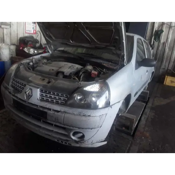 RENAULT CLIO II FASE II (B/CB0) '2004 1.5 DCI DIESEL PLATA