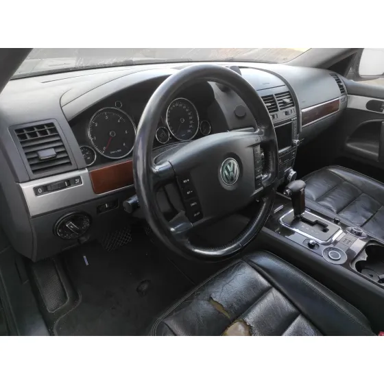VOLKSWAGEN TOUAREG (7LA) '2004 2.5 TDI NEGRO