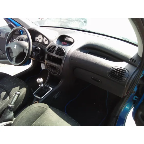 PEUGEOT 206 BERLINA '2004 1.6 16V CAT AZUL