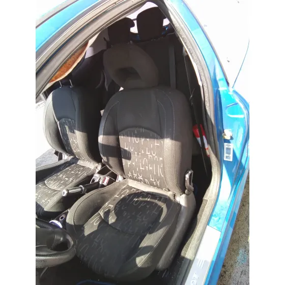 PEUGEOT 206 BERLINA '2004 1.6 16V CAT AZUL