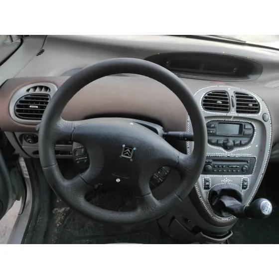 CITROEN XSARA PICASSO '2002 2.0 HDI CAT (RHY / DW10TD) PLATA