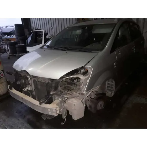 TOYOTA COROLLA VERSO (R1) '2004 1.8 16V CAT BEIGE