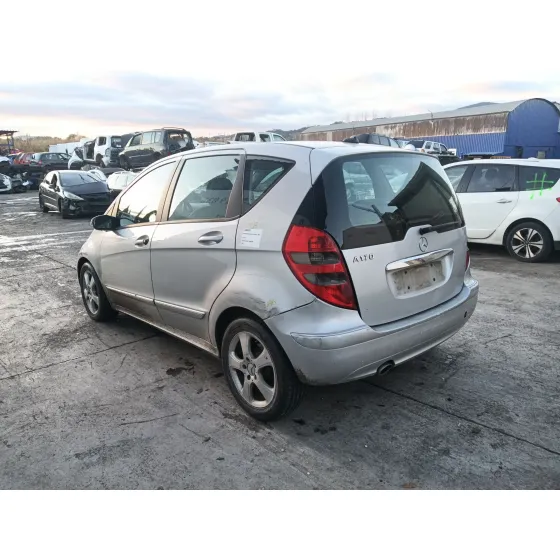 Mercedes-Benz CLASE A (W169) 2004