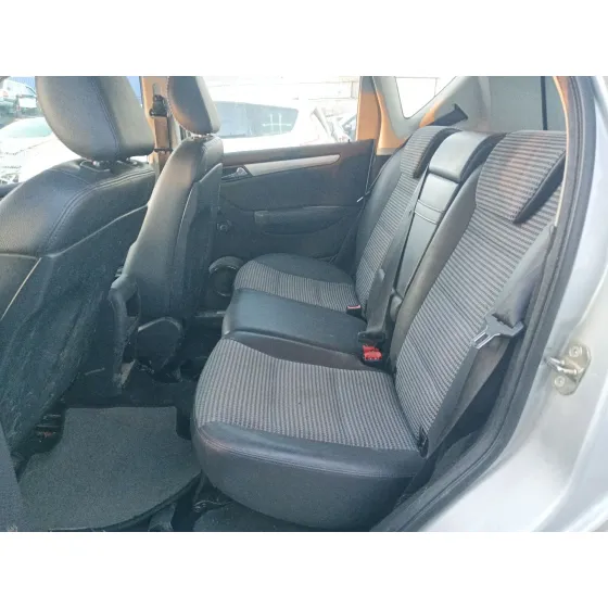 Mercedes-Benz CLASE A (W169) 2004