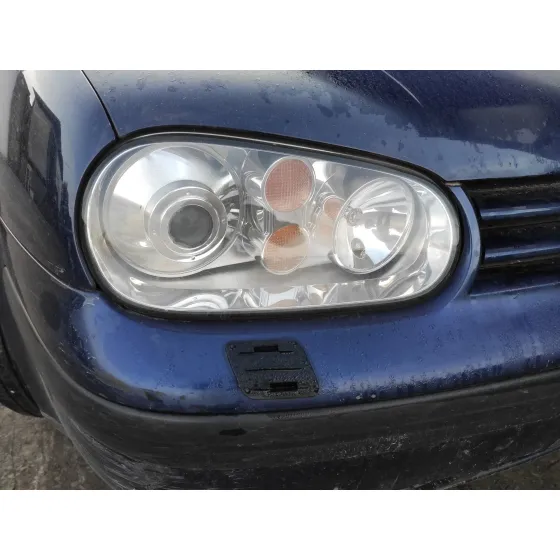 VOLKSWAGEN GOLF IV BERLINA (1J1) '2006 1.9 TDI AZUL MARINO