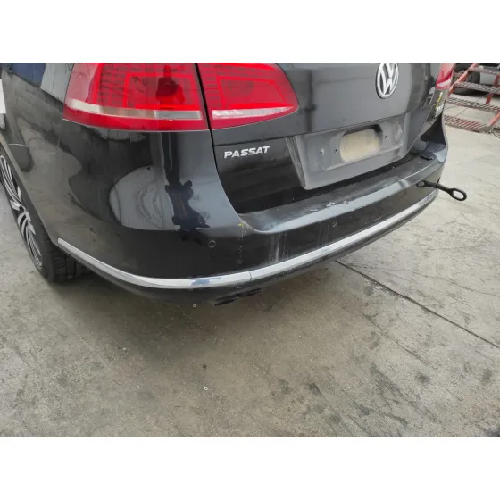 VOLKSWAGEN PASSAT VARIANT (365) '2012 2.0 TDI DPF NEGRO