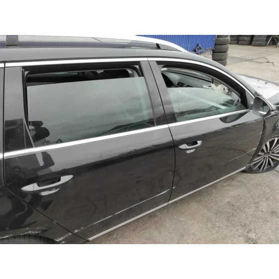 VOLKSWAGEN PASSAT VARIANT (365) '2012 2.0 TDI DPF NEGRO