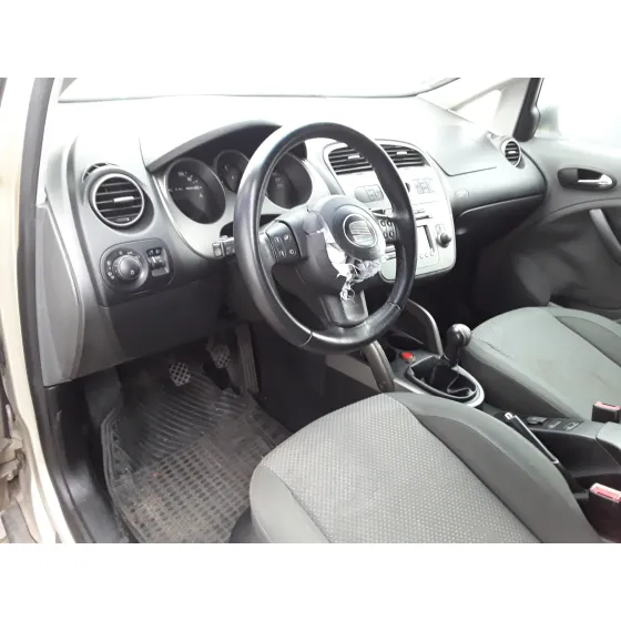 SEAT TOLEDO (5P2) '2004 * PLATA
