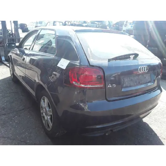 AUDI A3 (8P) '2010 1.6 TDI AMBITION NEGRO