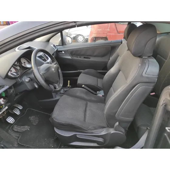 PEUGEOT 207 CC '2007 * NEGRO