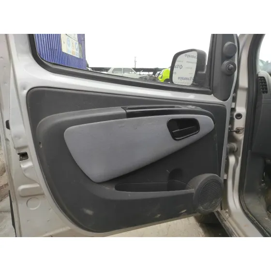 PEUGEOT BIPPER '2009 1.4 HDI GRIS