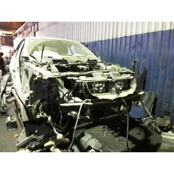 BMW SERIE 3 BERLINA (E90) '2009 2.0 TURBODIESEL CAT PLATA