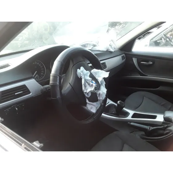 BMW SERIE 3 BERLINA (E90) '2006 2.0 16V DIESEL CAT PLATA