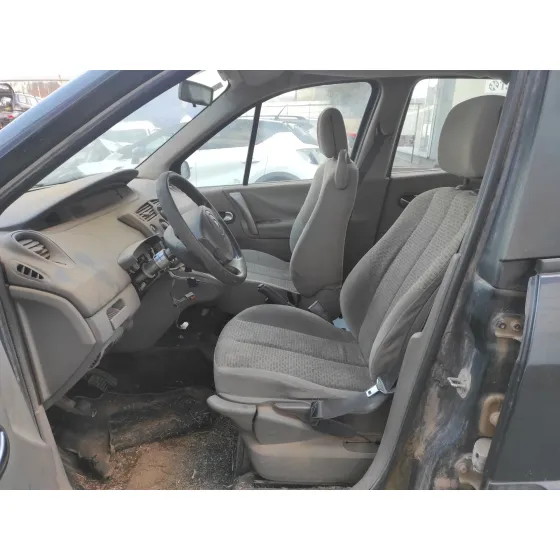 RENAULT SCENIC II '2006 1.5 DCI DIESEL GRIS OSCURO
